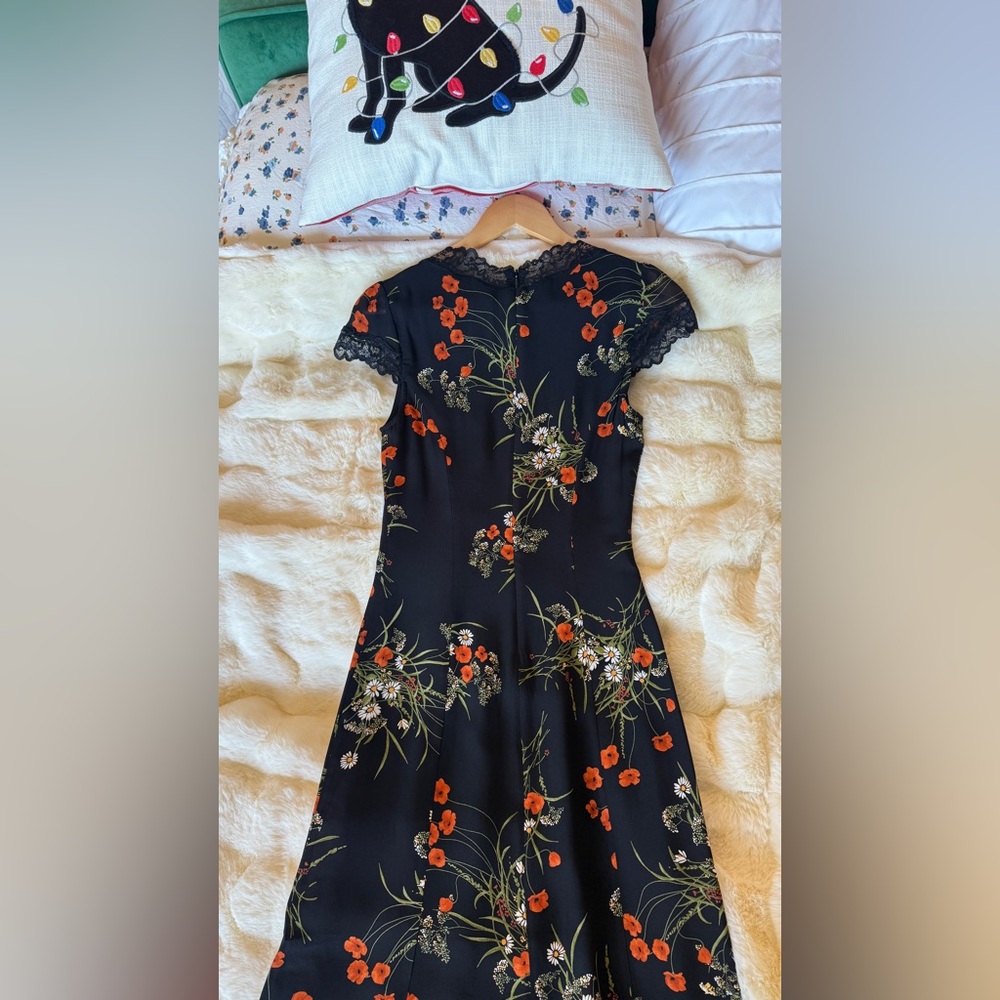 Reformation Tiffie Dress In Floral, brand new without tags, never worn, no flaws - Picture 12 of 16